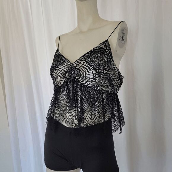 Mustard Seed black silver faux leather lace top size L - Picture 3 of 7